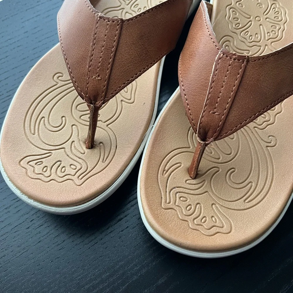 b.o.c. Women’s sandals size 11 - Picture 2 of 6